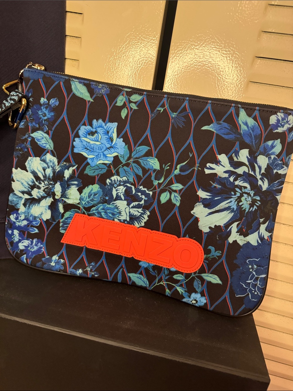 Kenzo Pool Pouch